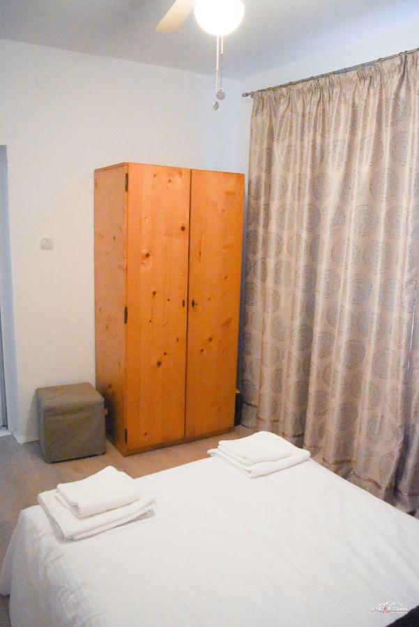 Spacious And Cozy 3Bd+Terrace Couples Apartment تيميشورا المظهر الخارجي الصورة